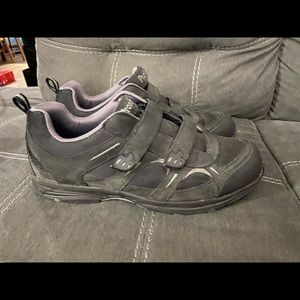 Propet Men’s Connely Strap Shoes Size 13 Extra Wide